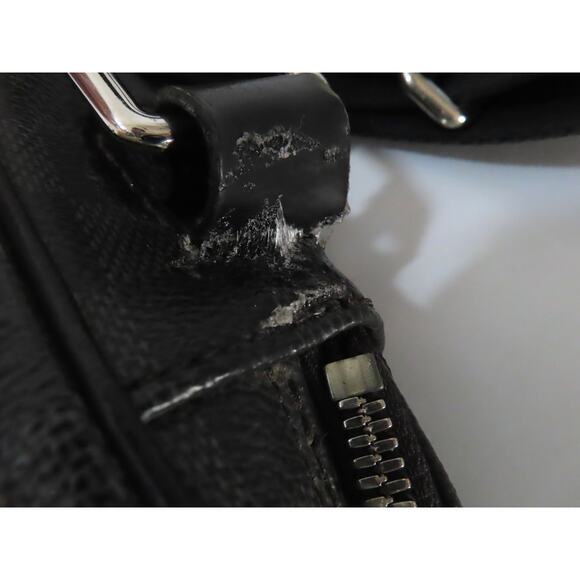 LOUIS VUITTON Damier Graphite Dayton PM Shoulder Bag N41409 - Picture 13 of 16